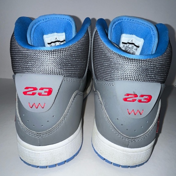 Nike Jordan’s Gray and Blue Legend with Red Accents Men’s Size 10 - Picture 4 of 7